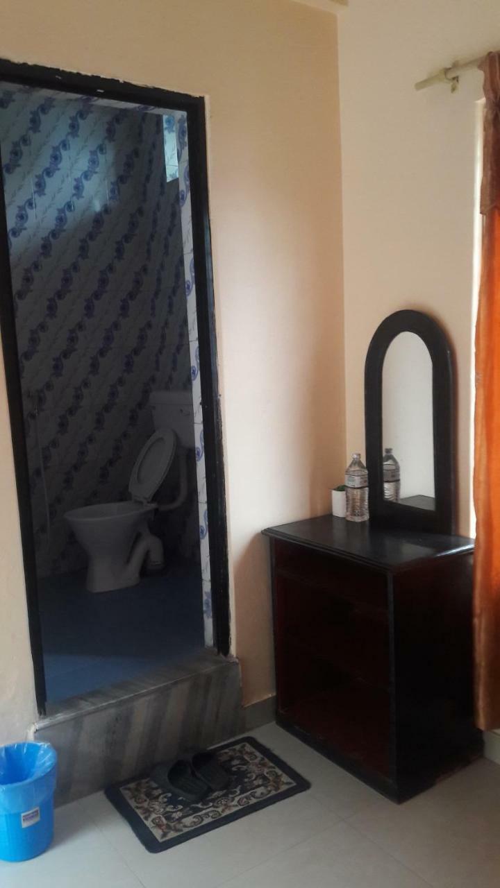 Hotel Direction Pokhara Chambre photo