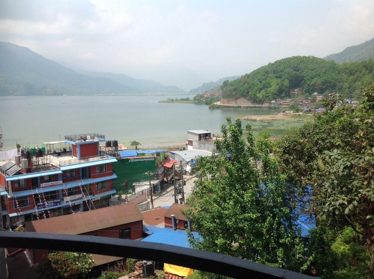 Hotel Direction Pokhara Extérieur photo