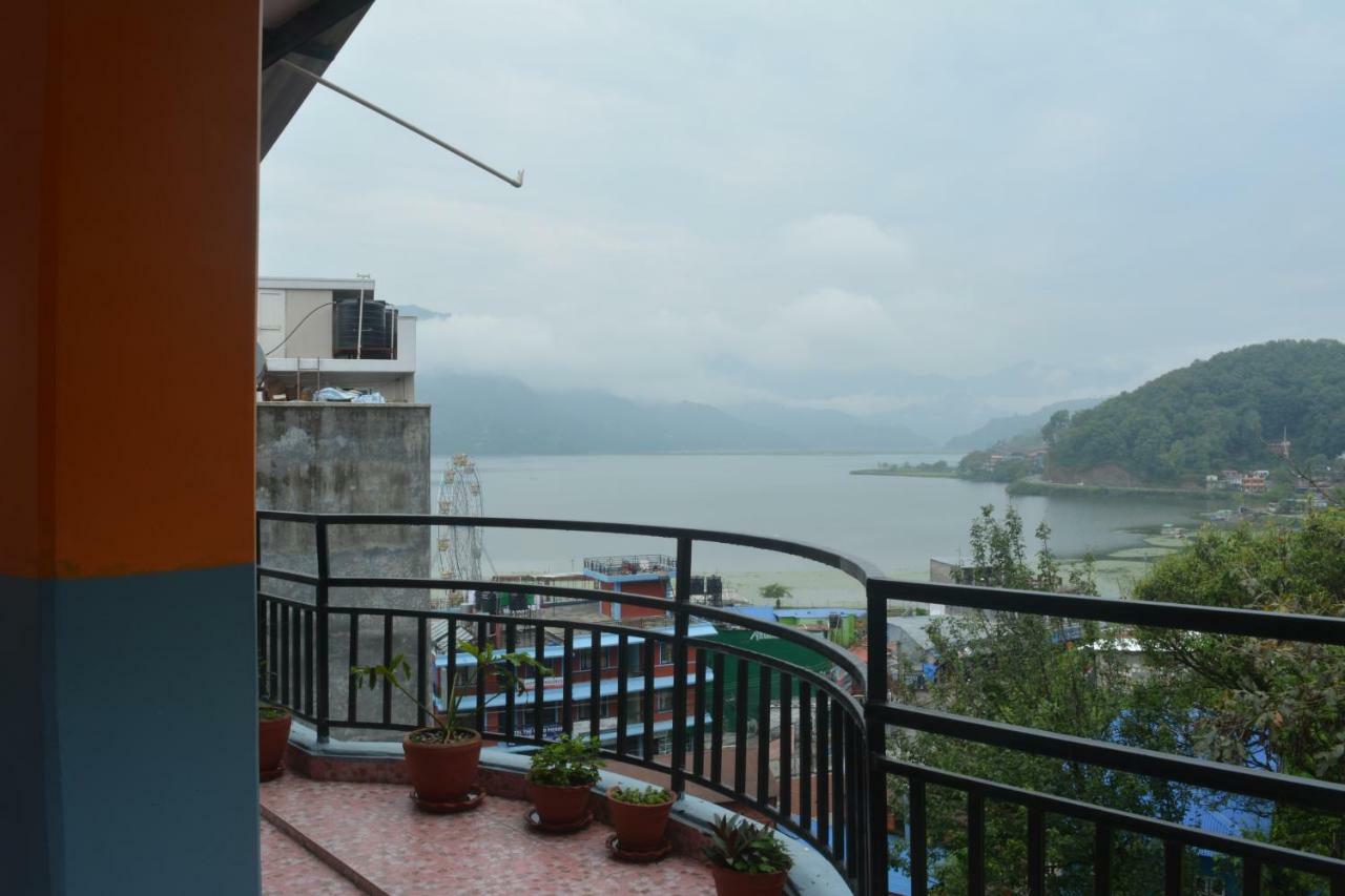 Hotel Direction Pokhara Extérieur photo