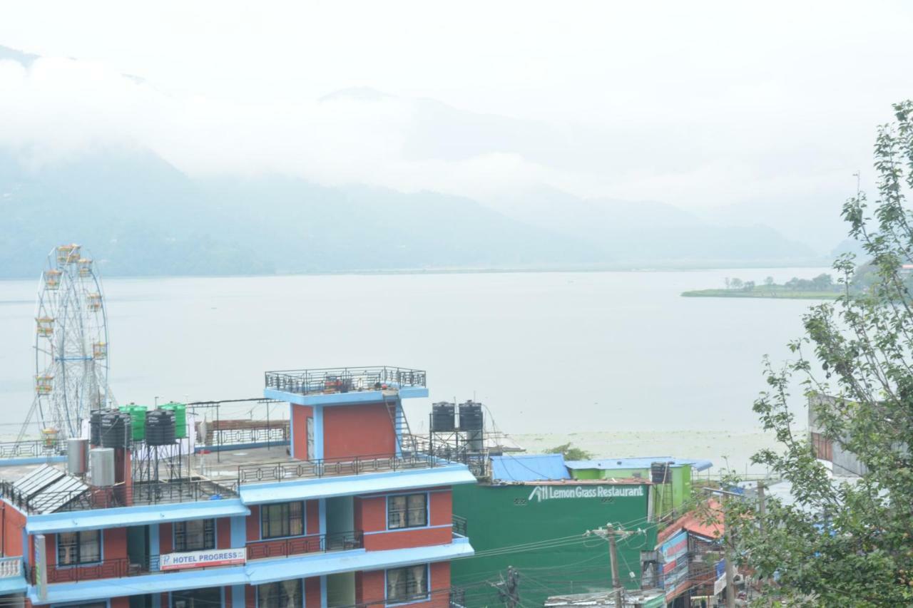 Hotel Direction Pokhara Extérieur photo