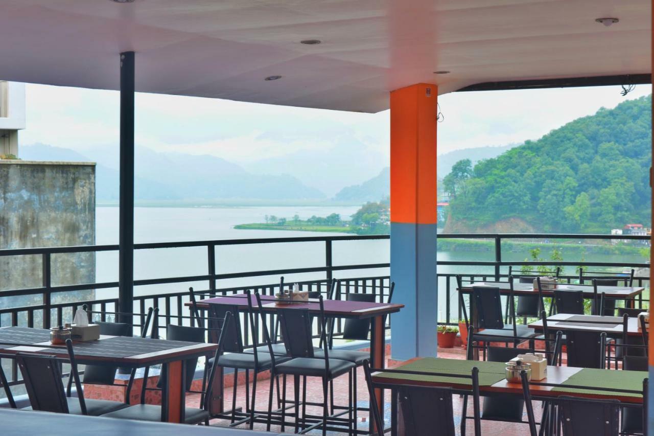 Hotel Direction Pokhara Extérieur photo